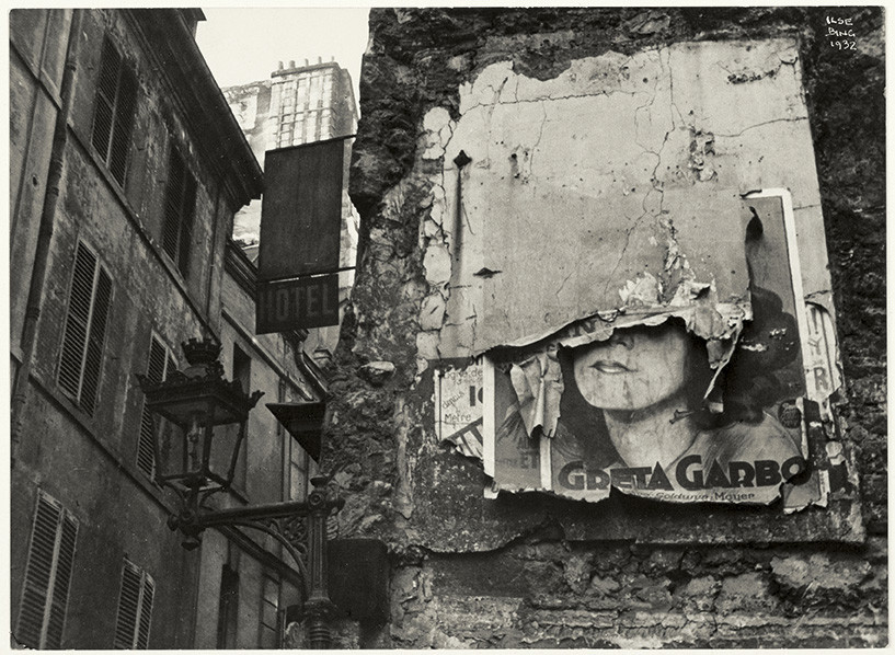 Cartel de Greta Garbo en París, 1932 / Estate of Ilse Bing The Art Institute of Chicago