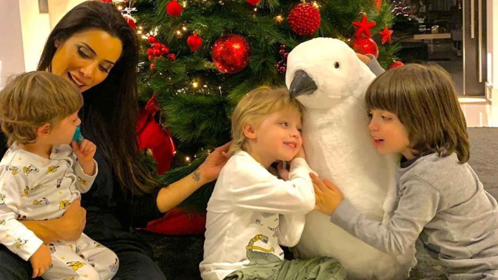 Pilar Rubio decora su casa de Navidad