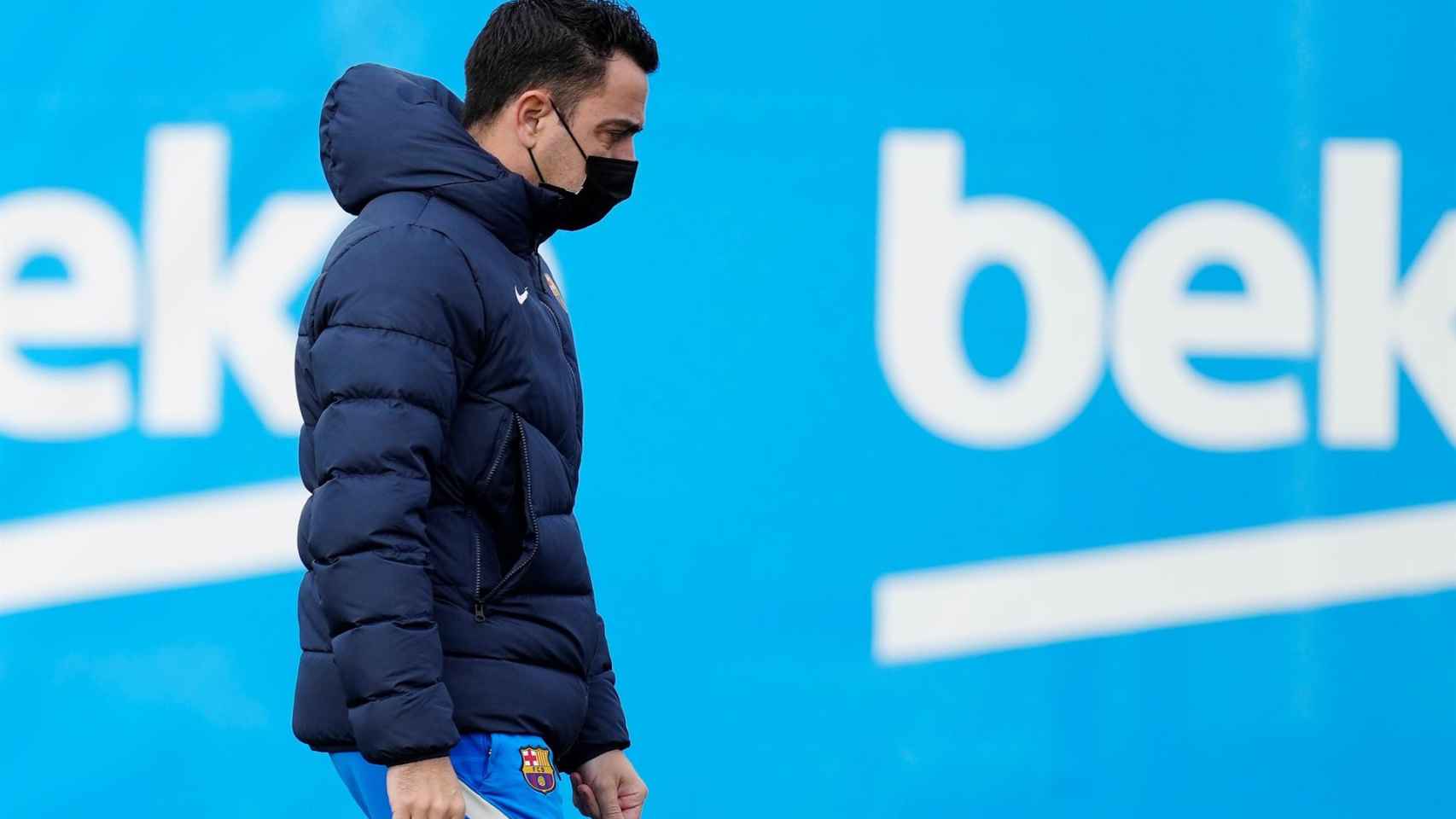 Xavi, en el entrenamiento de este miércoles en la Ciutat Esportiva Joan Gamper, ha dicho que Adama es un futbolista que puede reventar un partido / EFE