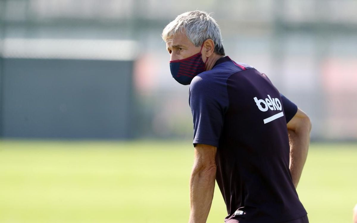 Quique Setién entrenando al Barça / FC Barcelona