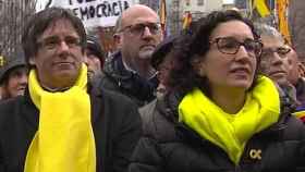 Carles Puigdemont y Marta Rovira, en una manifestación en Bruselas, avalan la unidad del independentismo / CG