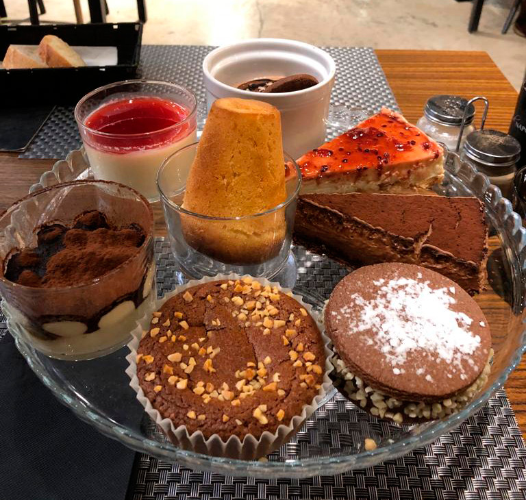 Postres italianos del Bo di Napoli / CG