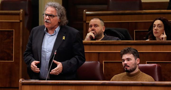 Joan Tardà, diputado de ERC en el Congreso de Diputados junto a Gabriel Rufián (d) / EFE