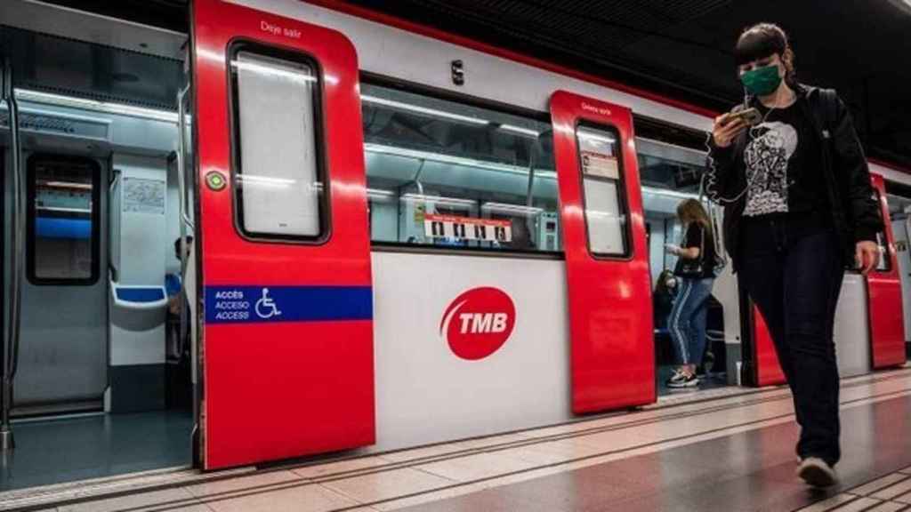 Estación del Metro de Barcelona, que funcionará ininterrumpidamente durante 43 horas por Nochevieja / EUROPA PRESS