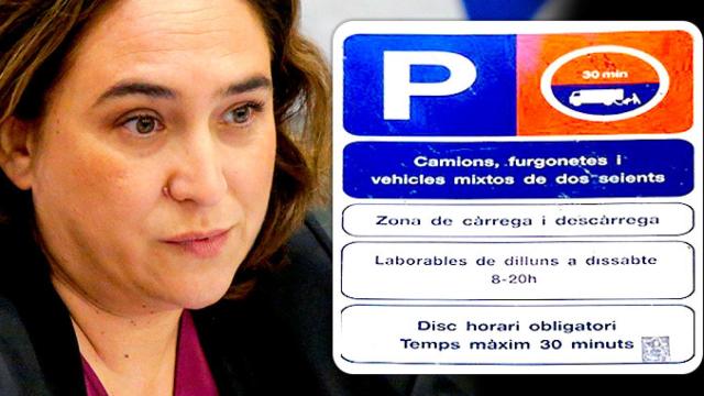 Ada Colau junto a una señal de carga y descarga en catalán / CG