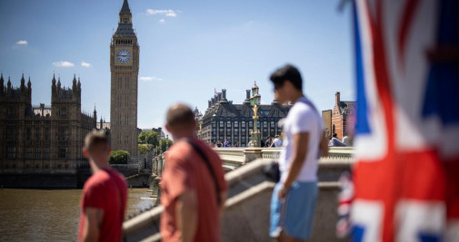 Westiminster visto desde el río Támesis de Londres / TOLGA AKMEN - EPA
