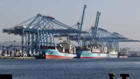 La terminal de Maersk en el puerto de Algeciras el 9 de junio, en la tercera jornada de huelga de estibadores / EFE