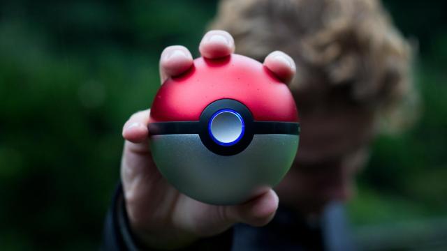 Bola de Pokémon, cumple 25 años / PEXELS