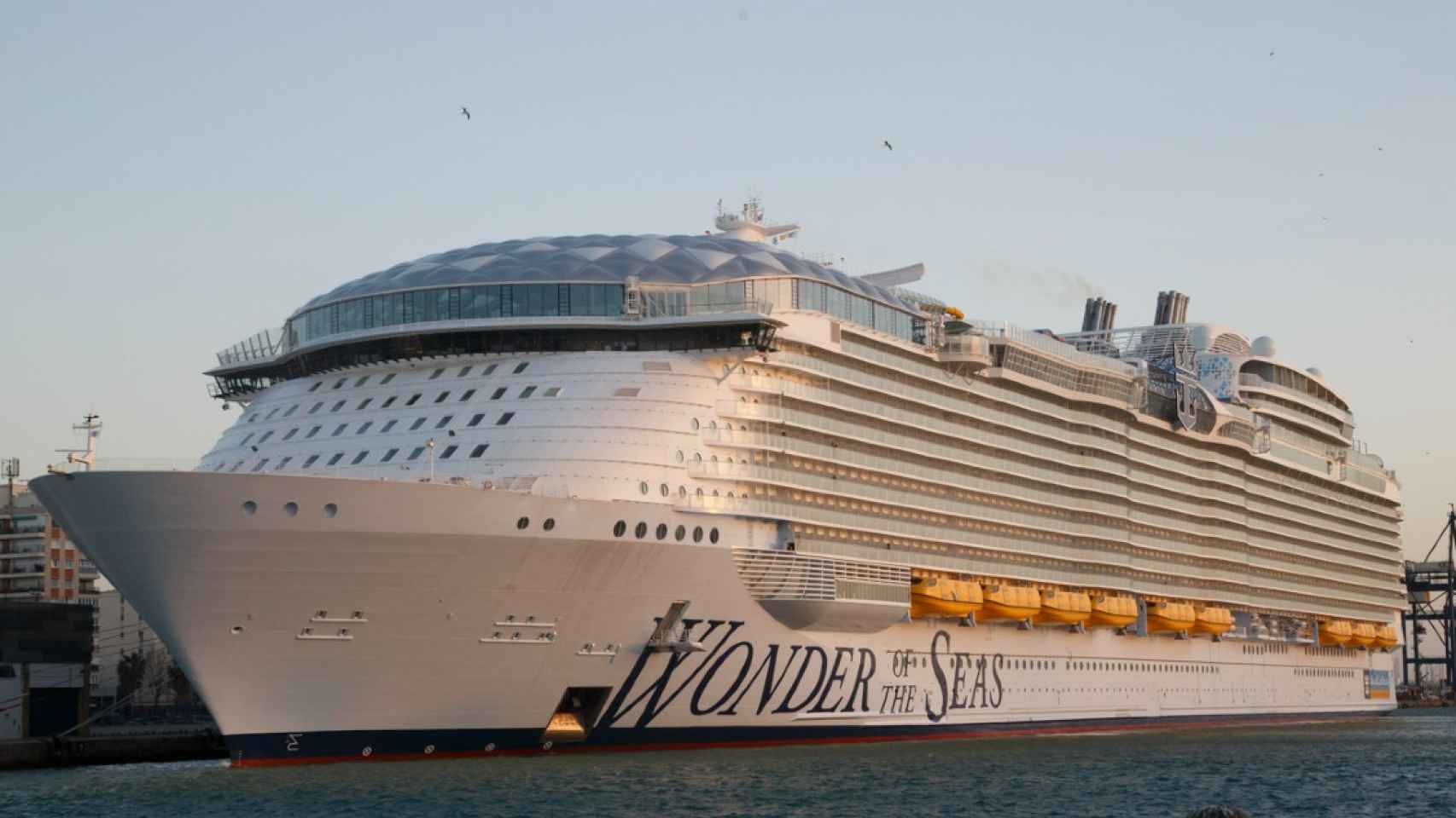 El 'Wonder of the Seas', el crucero más grande del mundo /EP