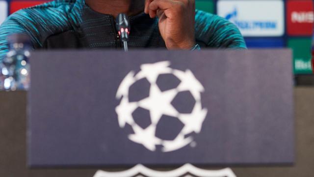 Nelson Semedo en la sala de prensa de la Ciutat Esportiva / EFE