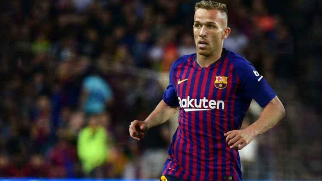 Arthur Melo en un partido con el FC Barcelona / EFE