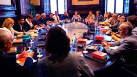 Una reunión de la Mesa del Parlament y la junta de portavoces. PSC, PP y C's se desmarcan del paro de país / CG