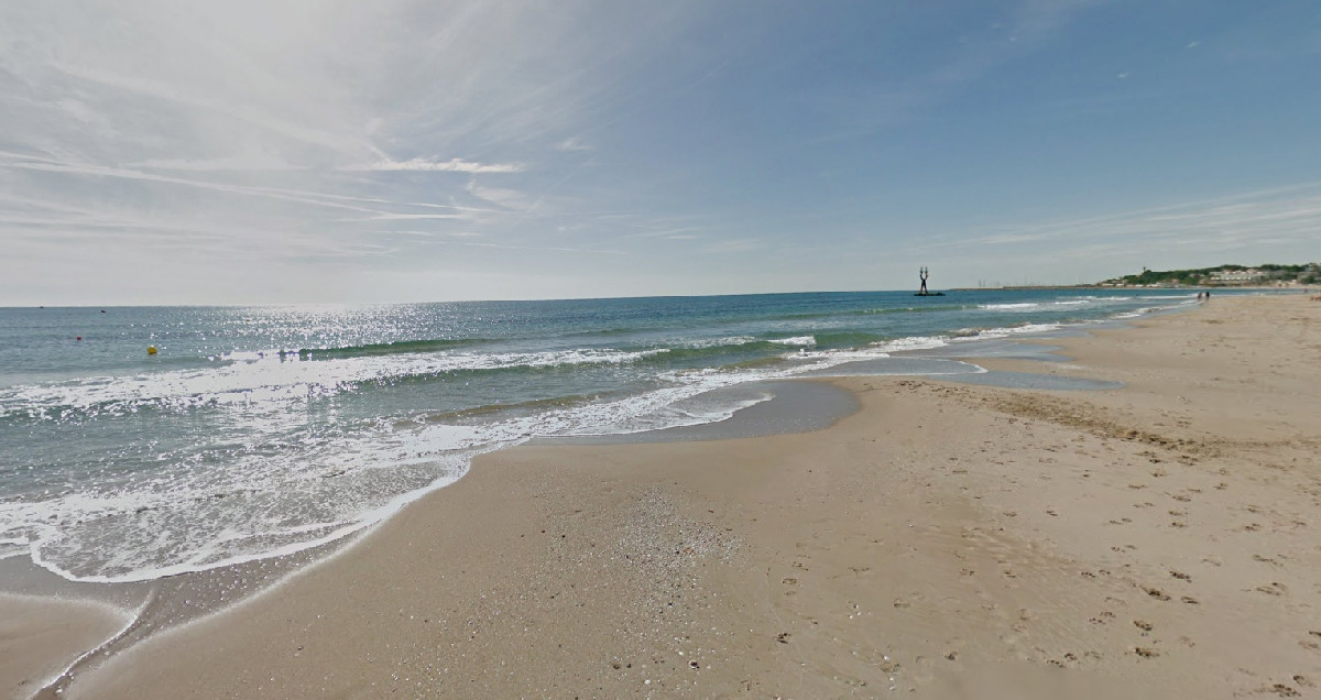 Playa de Torredembarra en la que ha sido hallado un tercer hueso humano / GOOGLE STREET VIEW