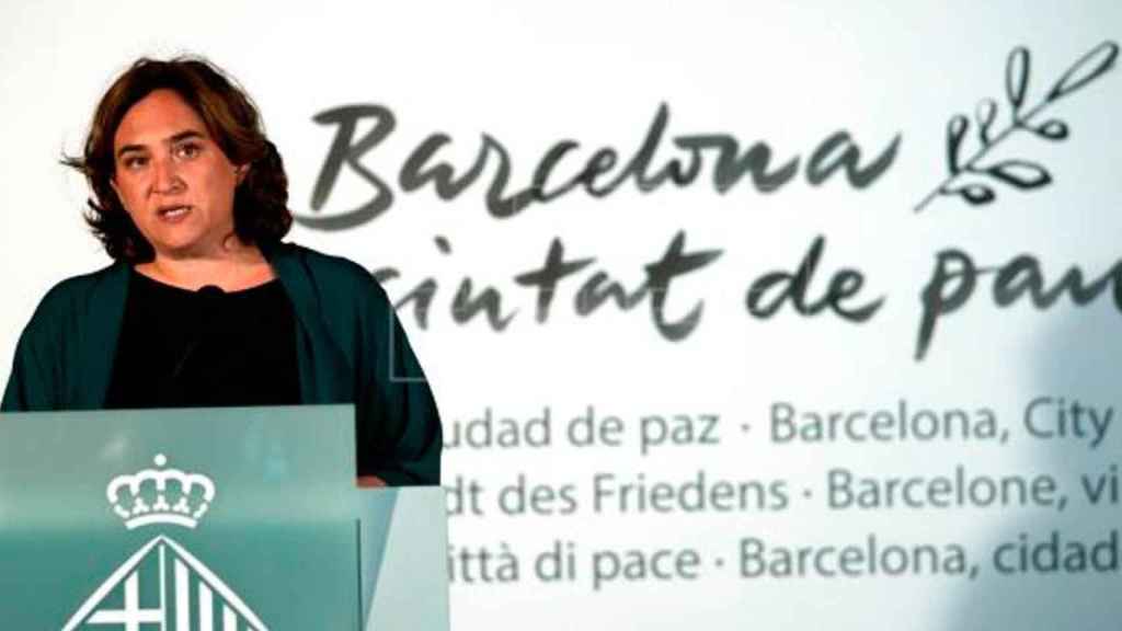 Ada Colau, alcaldesa de Barcelona, en el homenaje a las víctimas del atentado del 17A de 2018 / CG