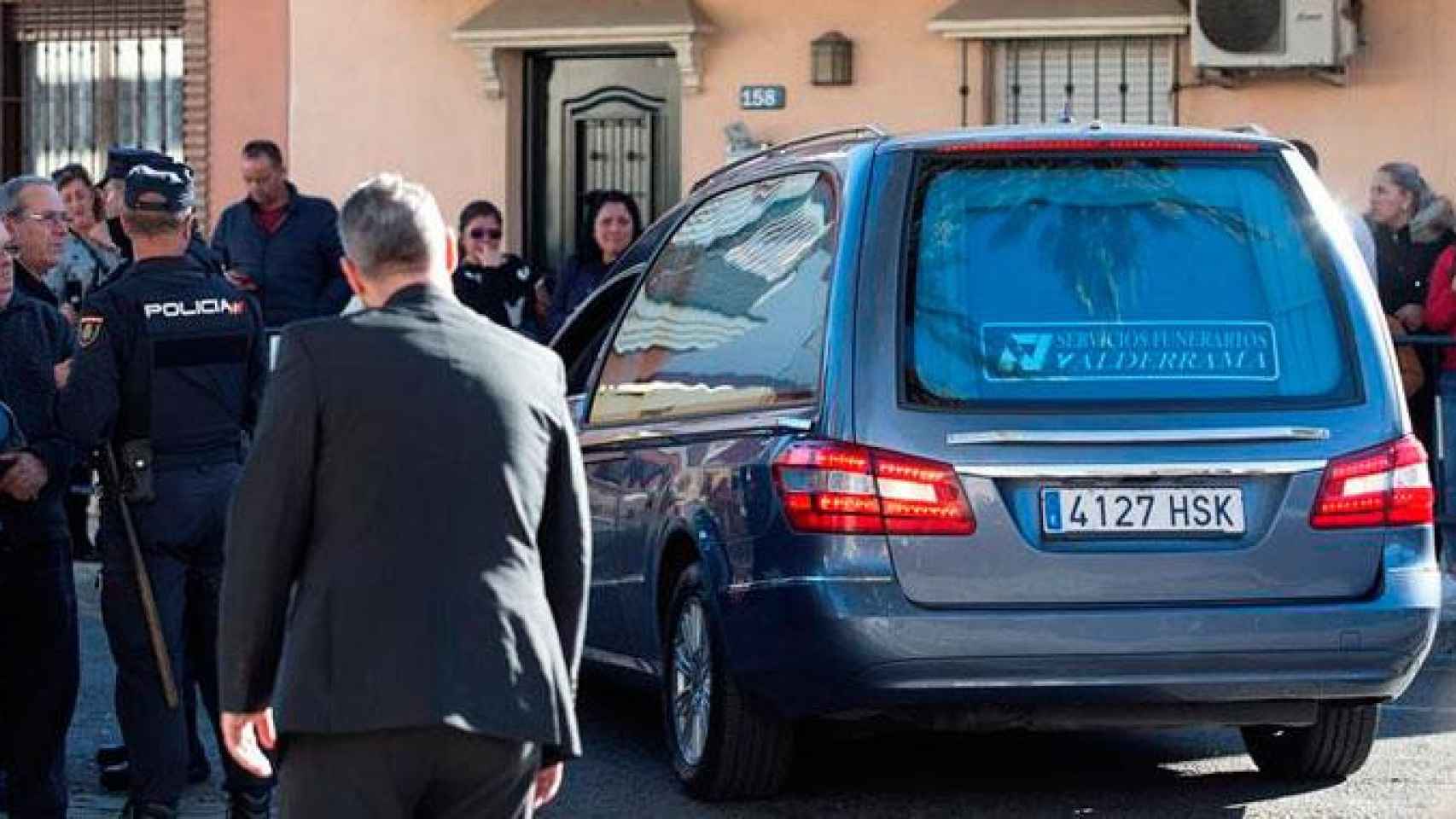 El furgón que transportó el féretro con el cadáver de Julen, el niño de 2 años rescatado sin vida del pozo de Totalán / EFE