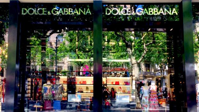Exterior de la tienda Dolce & Gabbana en Barcelona