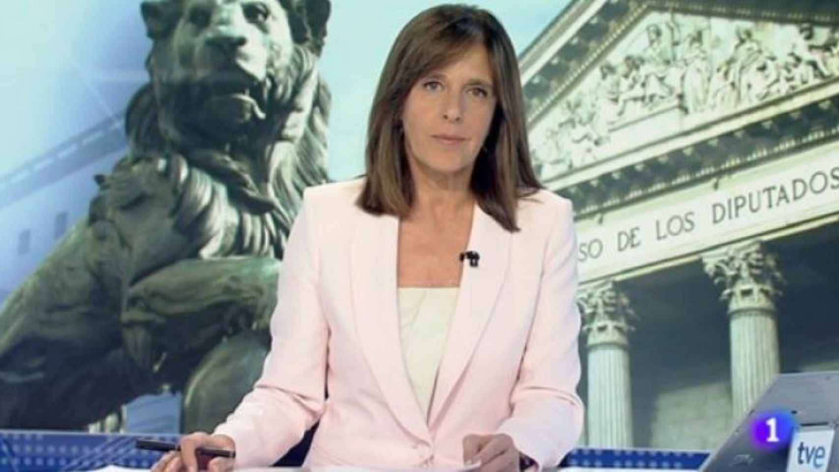 Ana Blanco en el informativo de TVE1 / RTVE