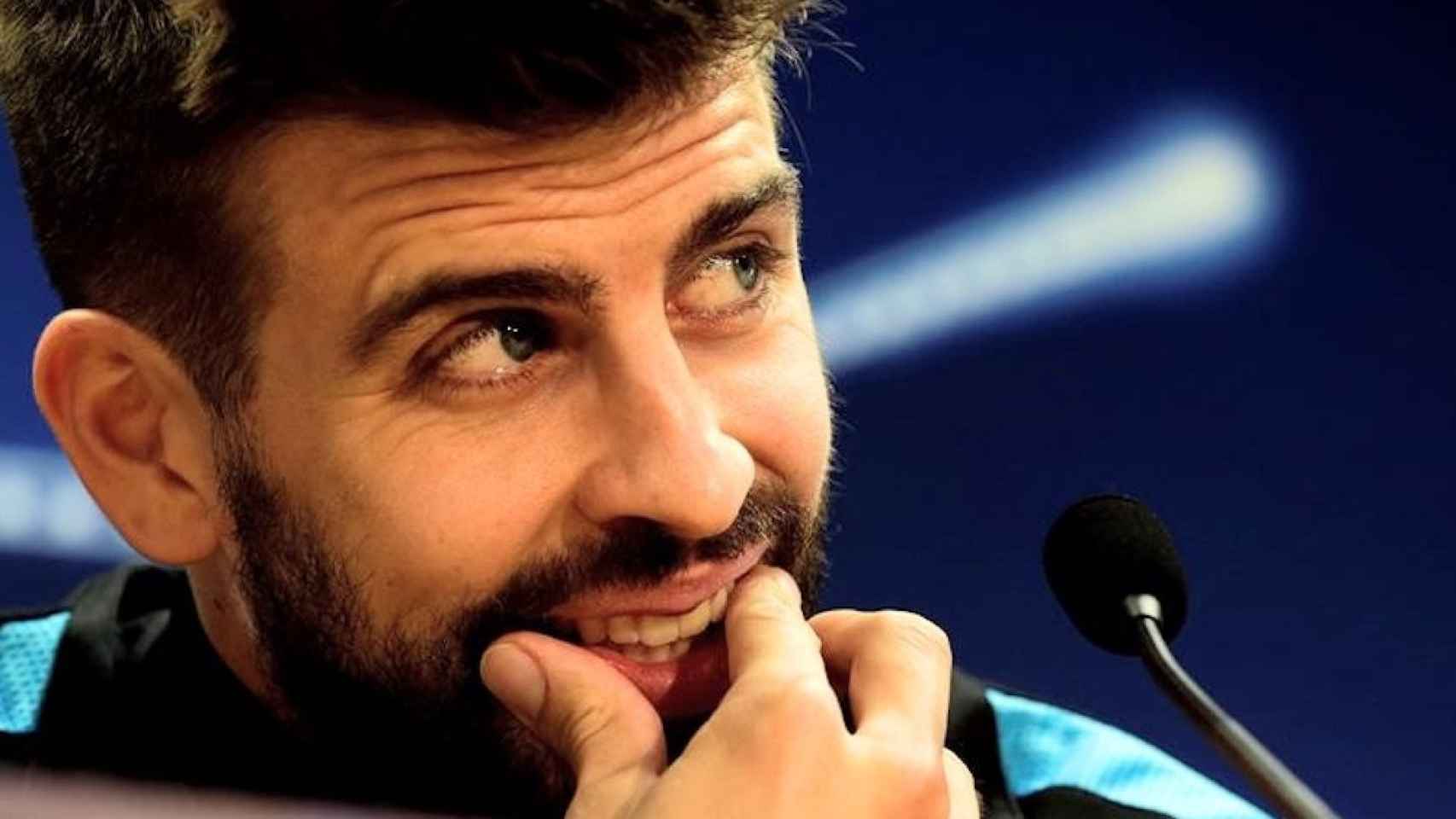 Gerard Piqué durante una rueda de prensa / EFE