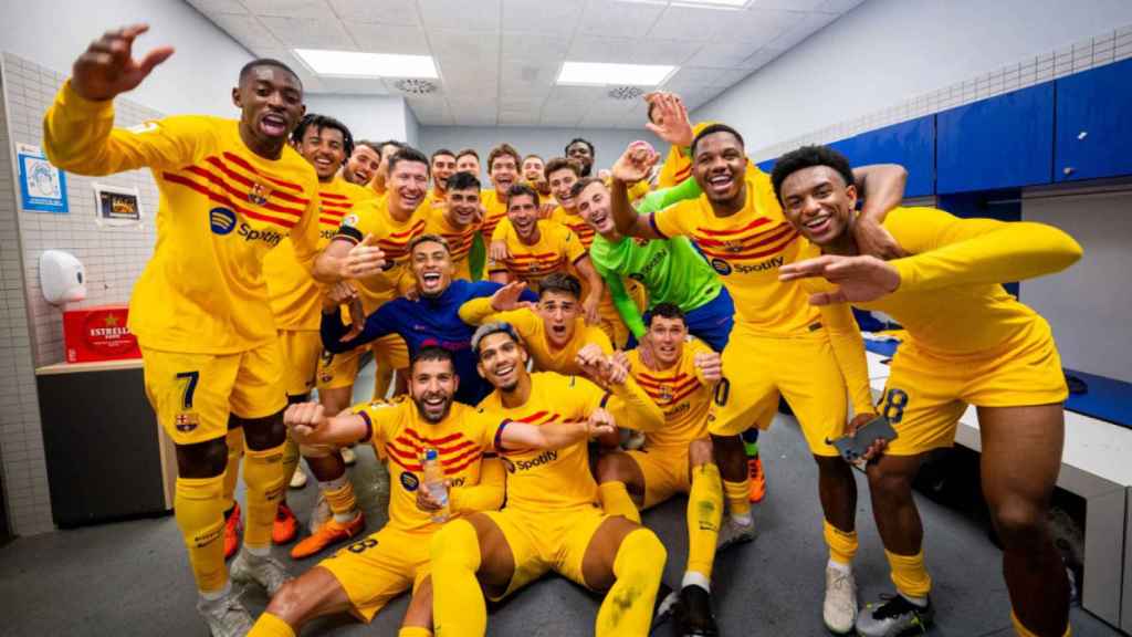 Los jugadores del Barça celebran el título de Liga en el vestuario / FCB