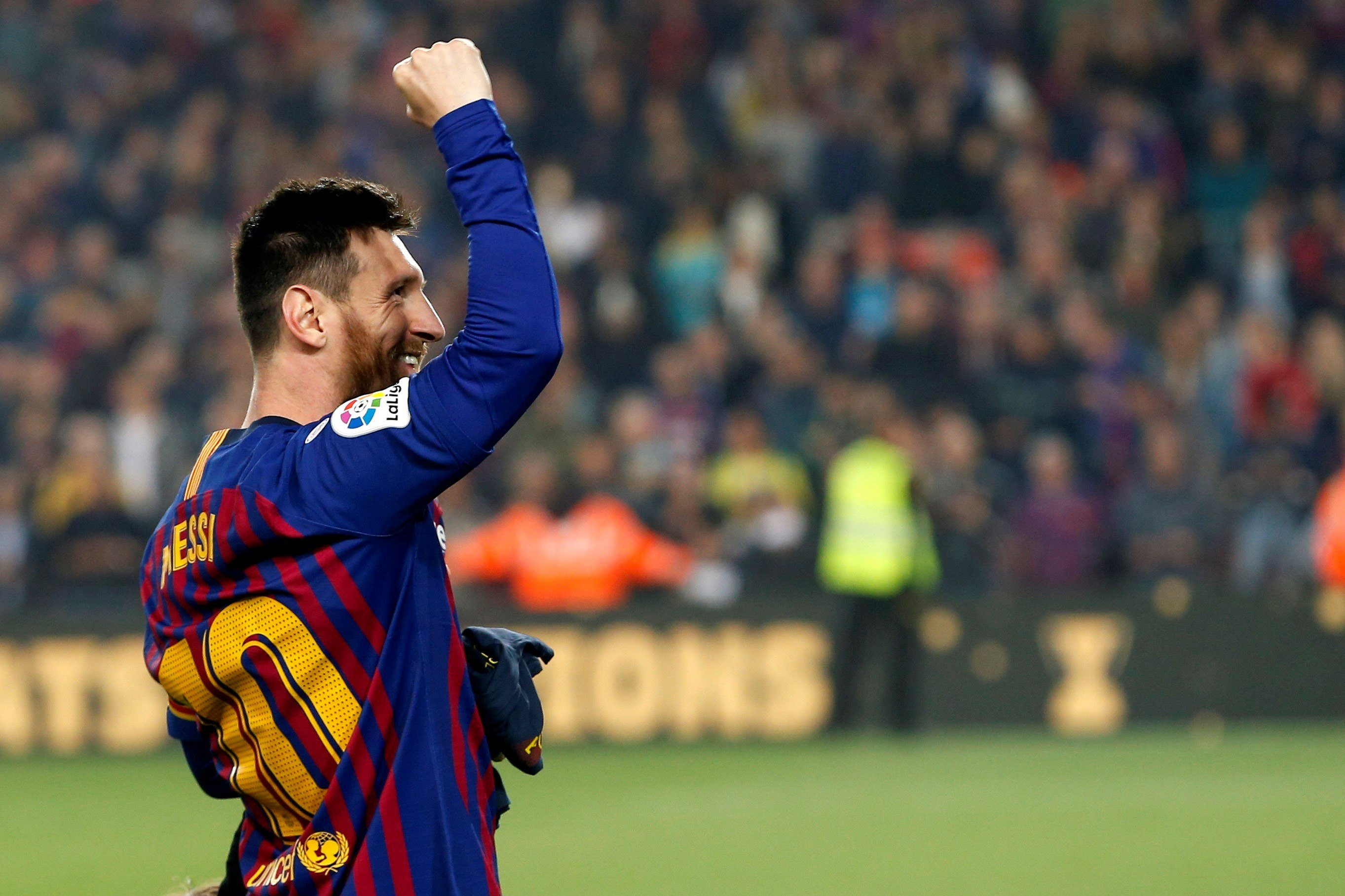 Leo Messi celebra la consecución del título de Liga / EFE