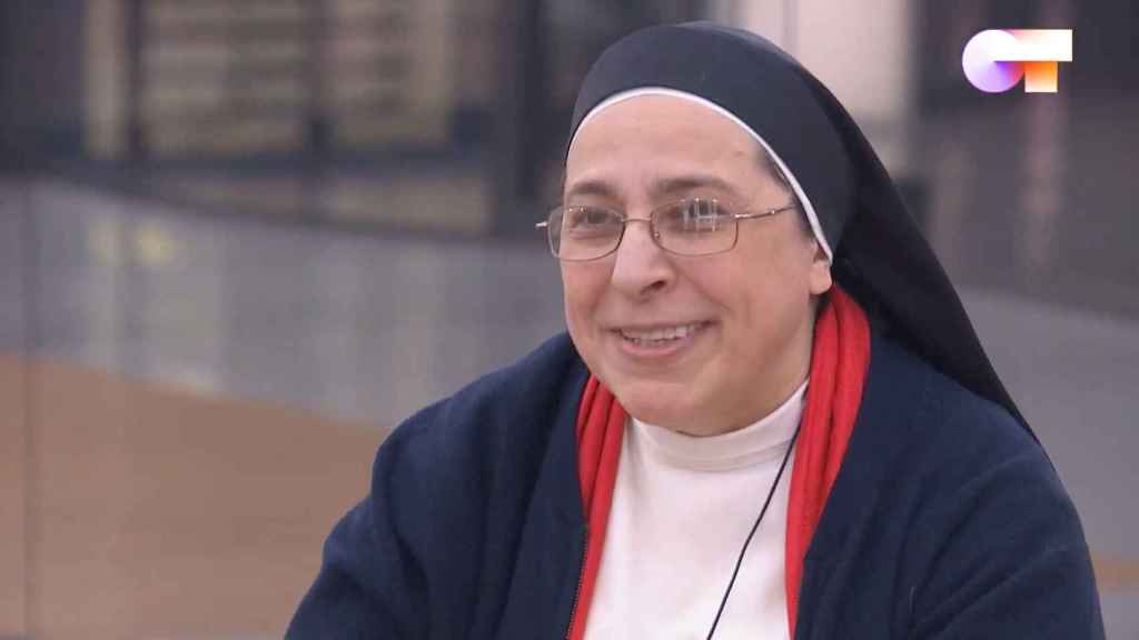 Sor Lucía Caram durante su charla a los concursantes de Operación Triunfo / YOUTUBE