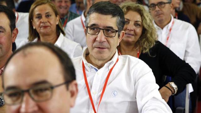 El dirigente vasco Patxi López, en el comité federal del PSOE / EFE