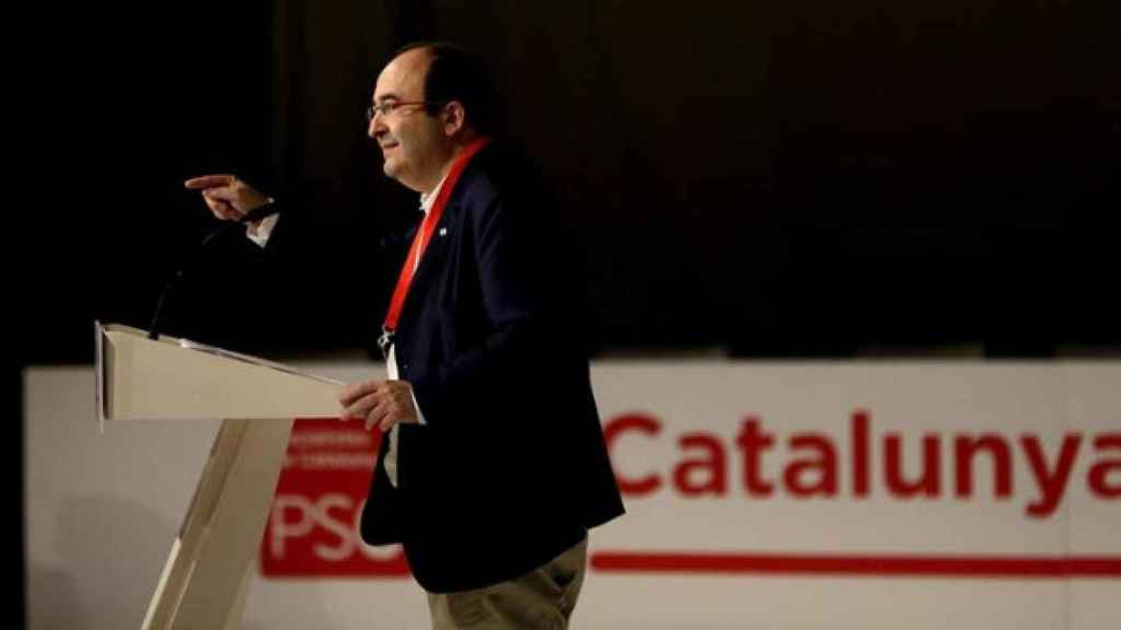 El primer secretario del PSC, Miquel Iceta, durante una de sus intervenciones en la clausura del XIII congreso del partido / EFE