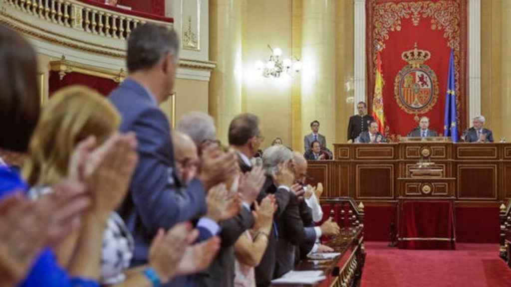 Imagen del día de la constitución del nuevo Senado.