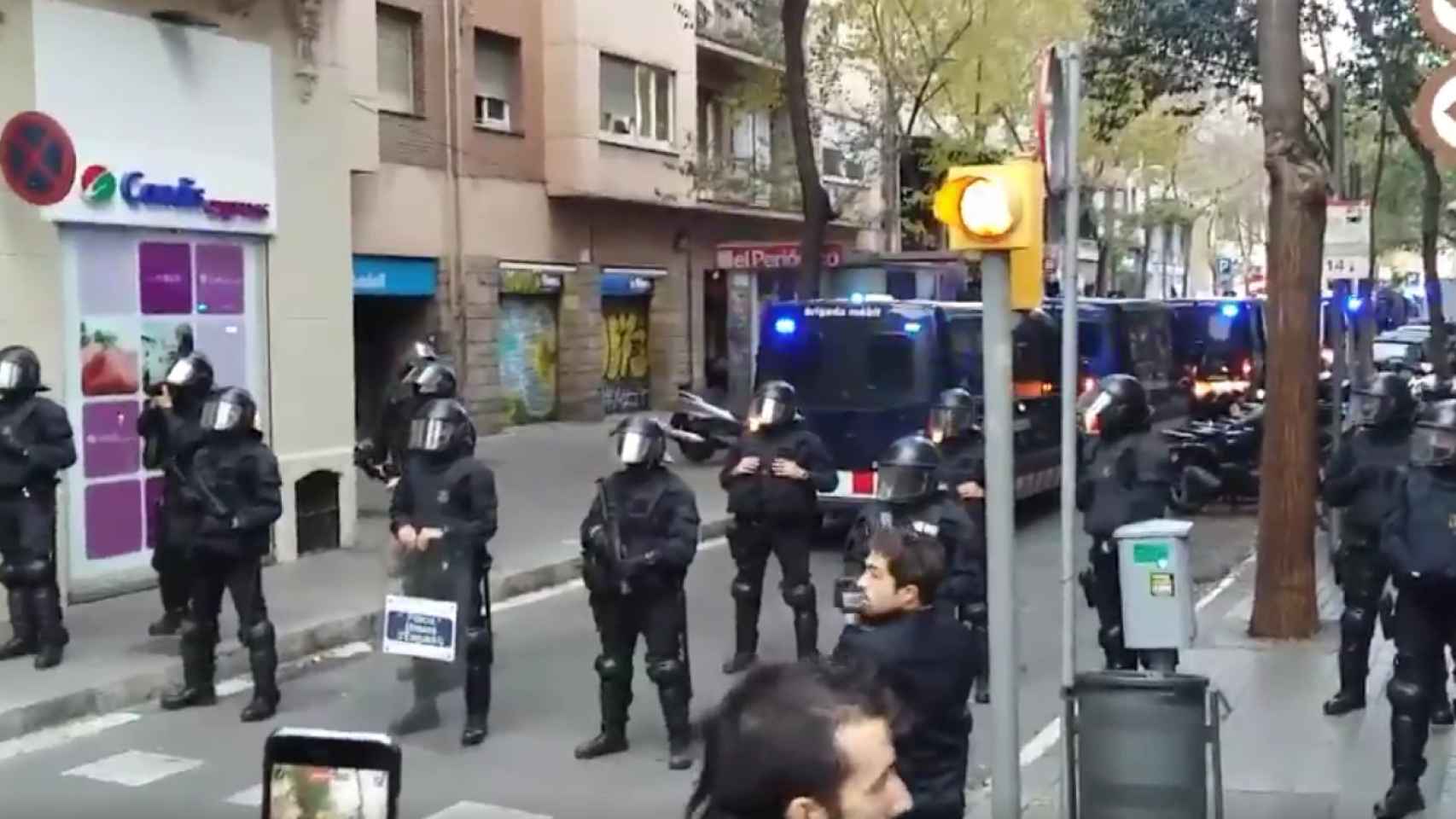 Una foto de archivo de uno de los desalojos que se han producido en Barcelona en los últimos tiempos