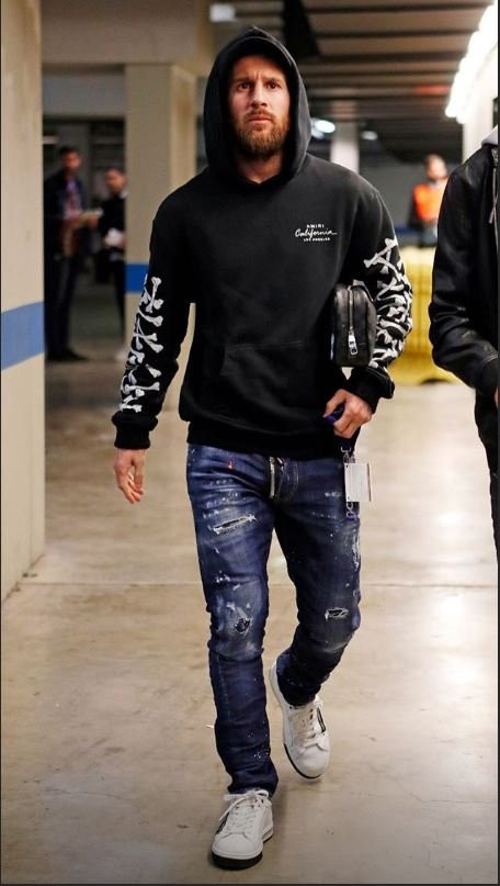 Leo Messi llegando al entrenamiento en la Ciutat Esportiva / Instagram