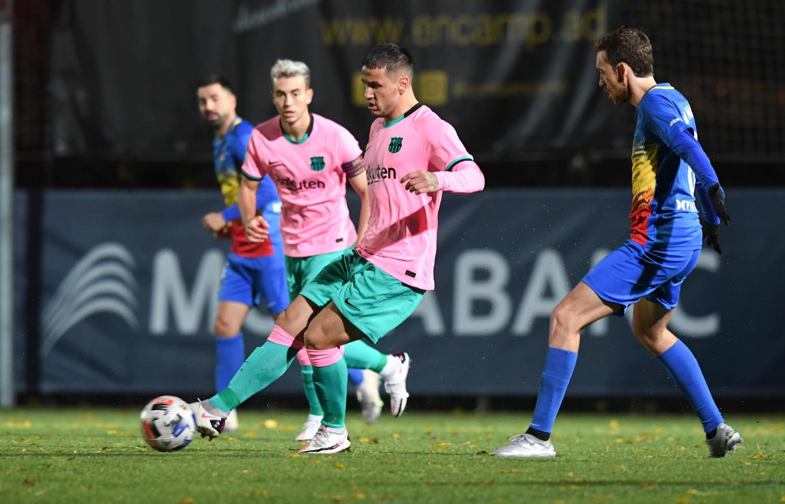 Rey Manaj en un encuentro con el Barça B, el curso pasado / FCB