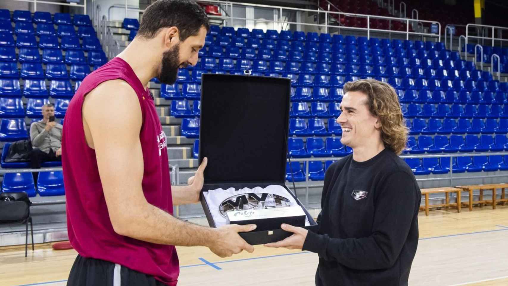 Antoine Griezmann y Nikola Mirotic en una imagen de archivo / FCB