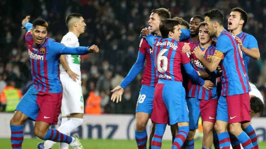 El Barça, con la misión de cerrar el año con un triunfo ante el Sevilla / FCB