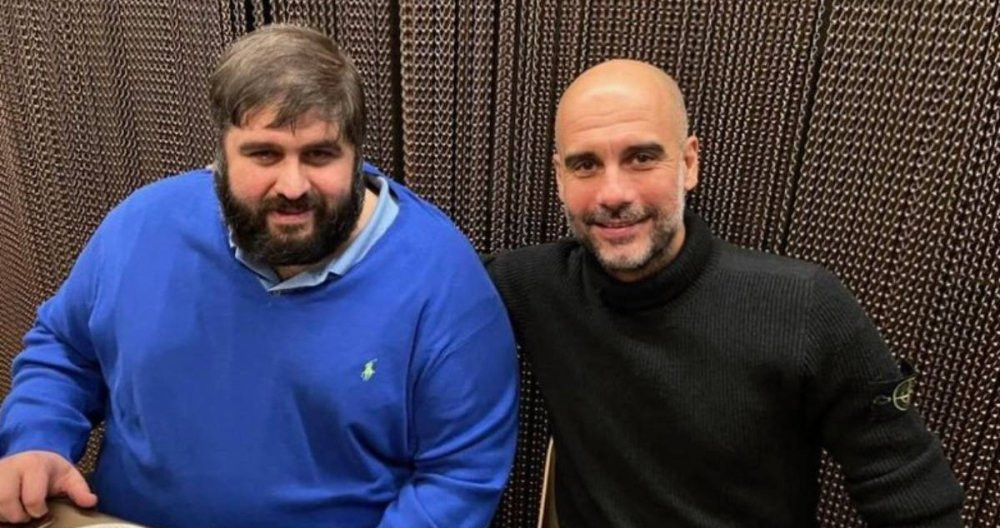 Edmundo Kabchi, propietario de los derechos de Ronald Araujo, en un encuentro con Guardiola / Redes