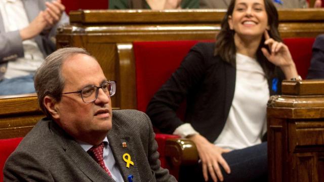 El presidente de la Generalitat, Quim Torra, en la sesión del Parlament donde fue reprobado / EFE
