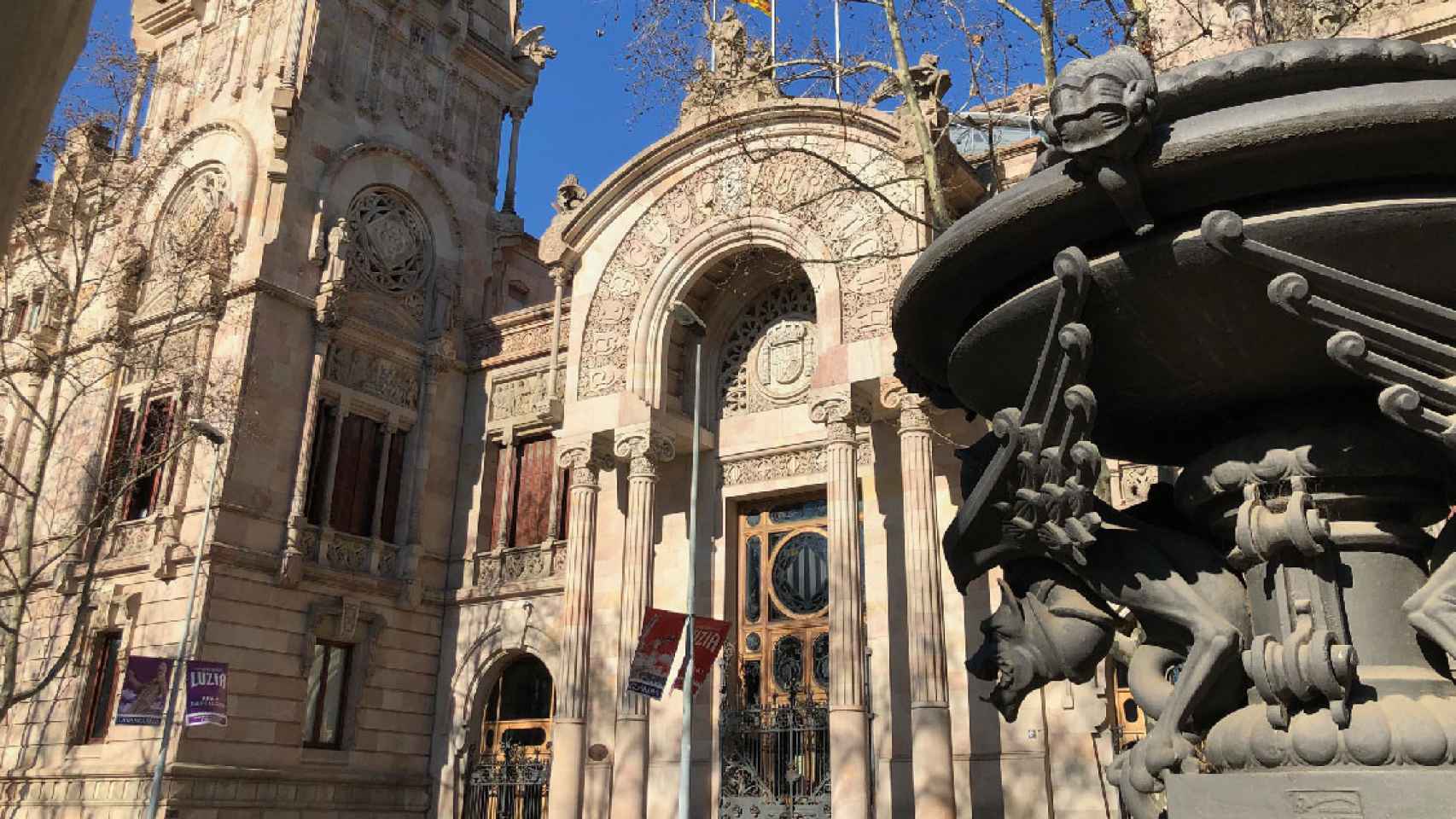 Fachada de la Audiencia de Barcelona / CG