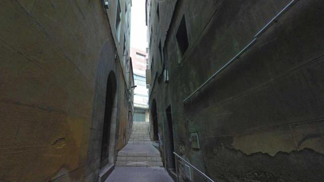 Calle Clavel de Lleida, donde un okupa golpeó a un anciano de 93 años para acceder a su casa / GOOGLE STREET VIEW