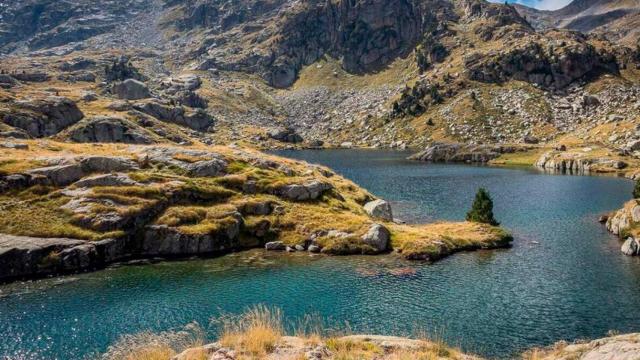 Circo Glaciar de Colomers / HAROLD ABELLAN