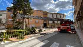 Árbol caído por el viento en Cataluña / BOMBERS