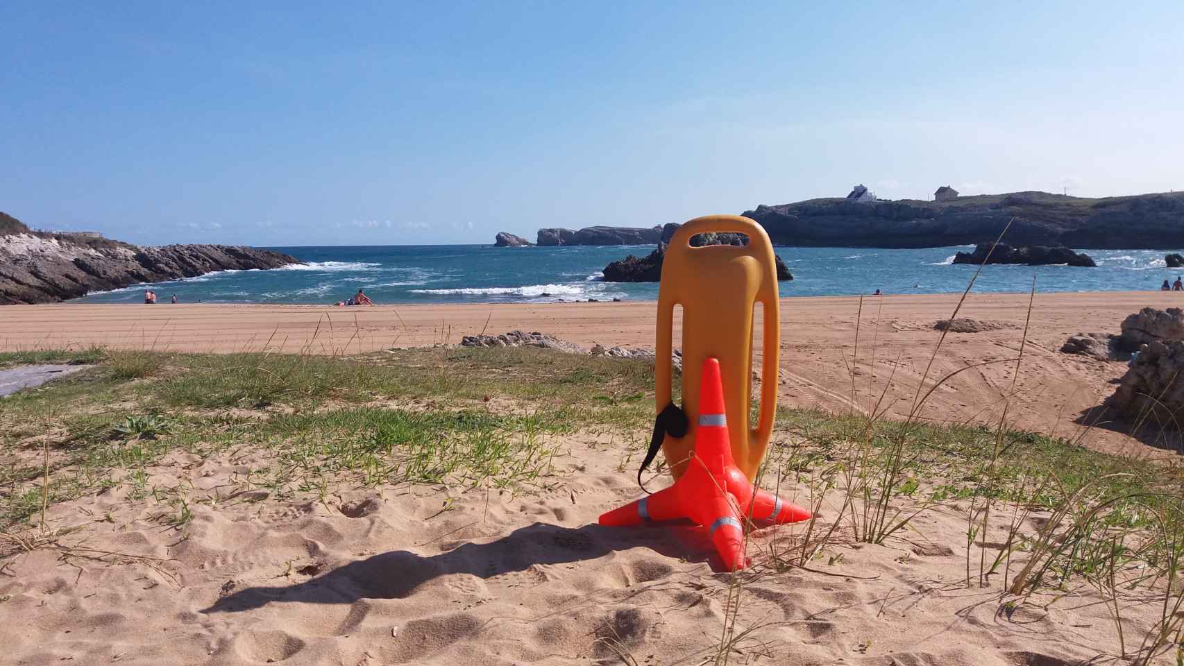 Un salvavidas en una playa de España