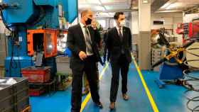 El 'conseller' Roger Torrent visita las nuevas instalaciones de PXI Automotive en Torelló (Barcelona) / GOVERN