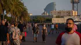 La menor afluencia de turistas internacionales amenaza a las ventas de los supermercados / EP