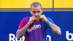 Dani Alves se convierte de nuevo en jugador del Barça