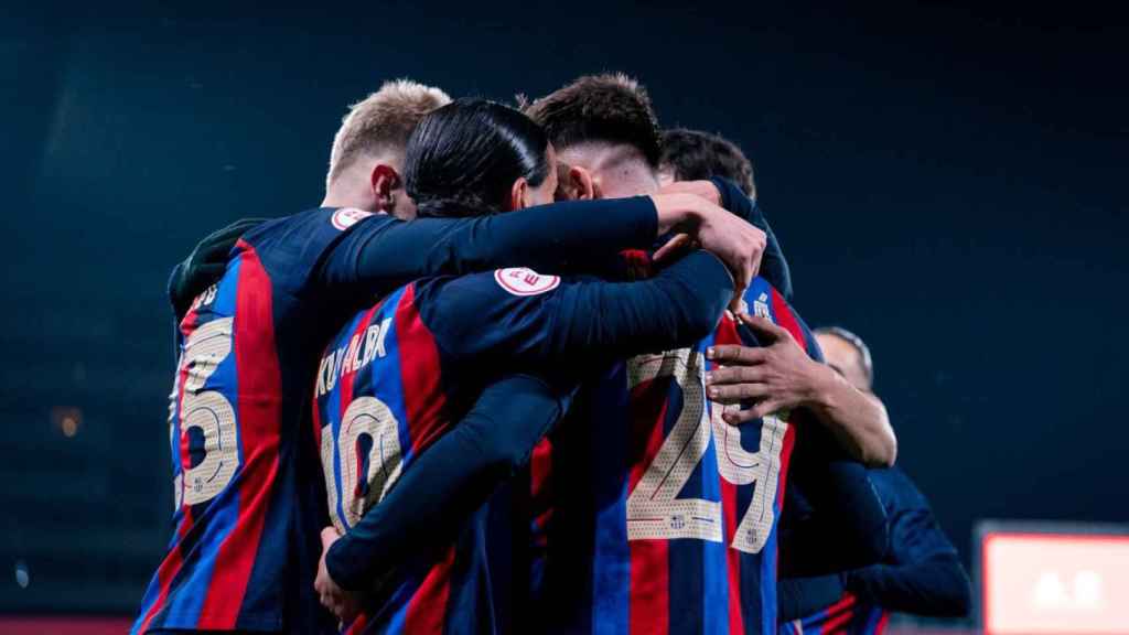 Los jugadores del Barça B celebran el gol de Víctor Barberà al Eldense / FCB