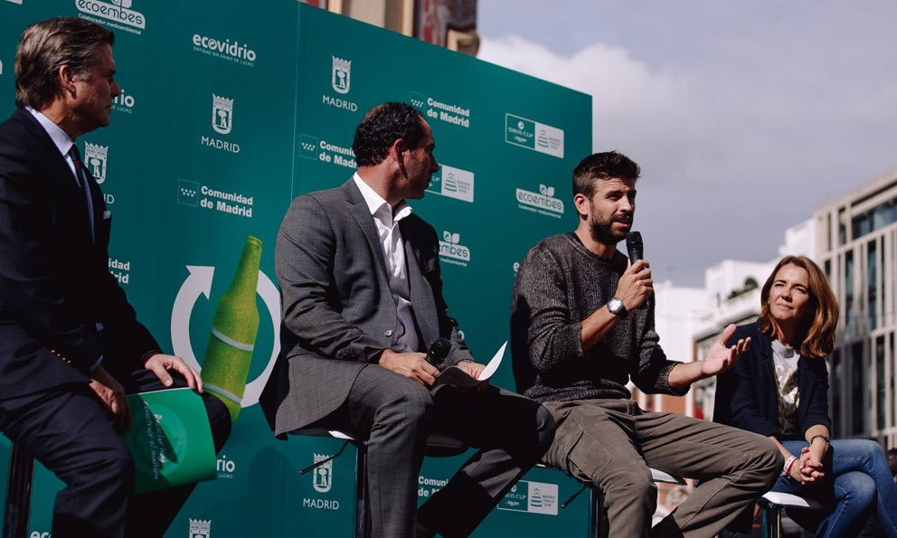 Gerard Piqué presentando la campaña 'Top Ten por el mundo' en Madrid / EFE