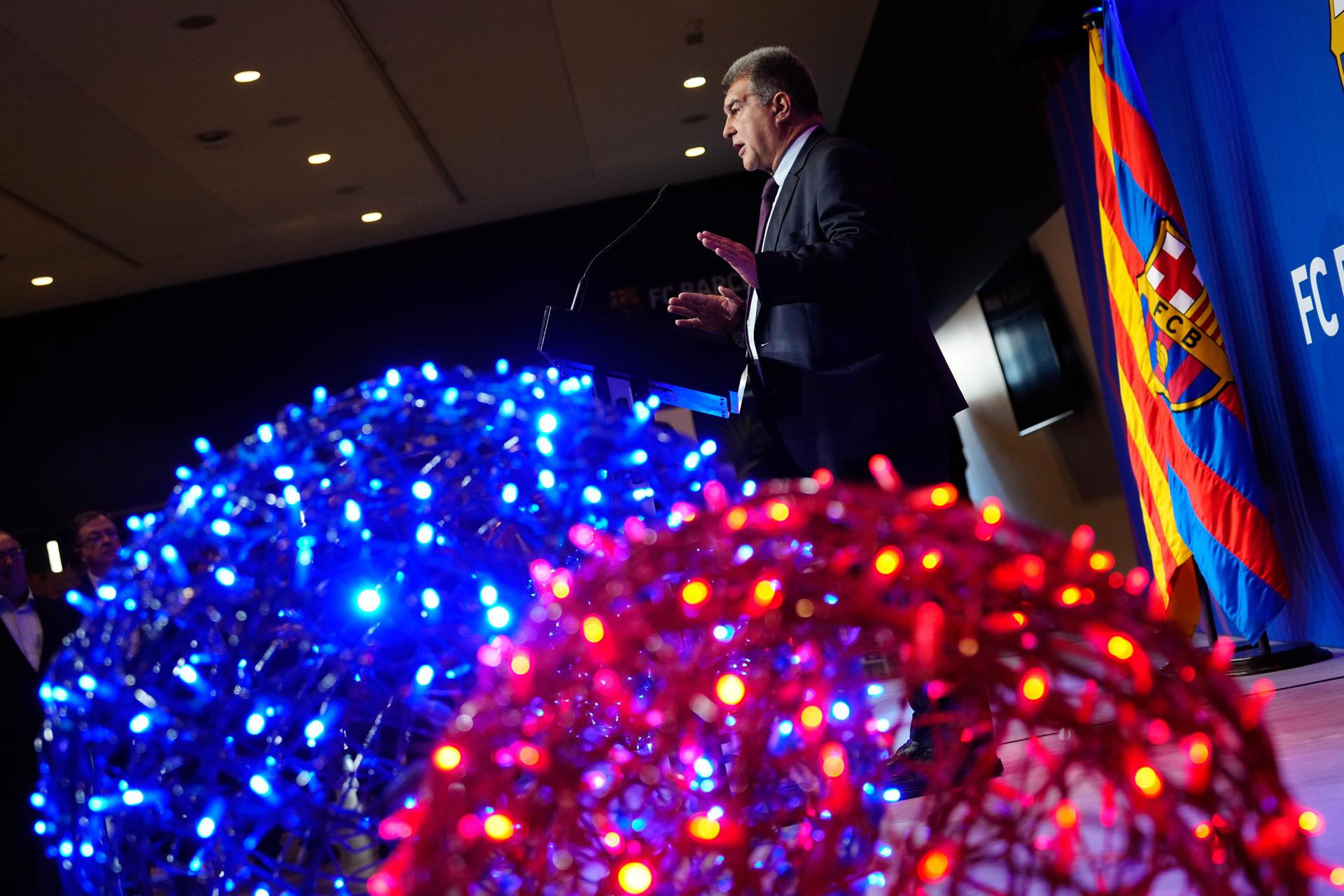 Joan Laporta durante la comida de Navidad con los medios / EFE