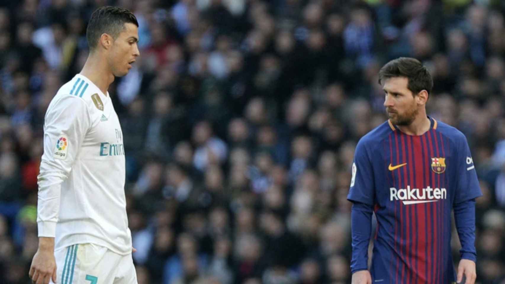 Cristiano Ronaldo y Leo Messi, en un clásico de los de antes / EFE