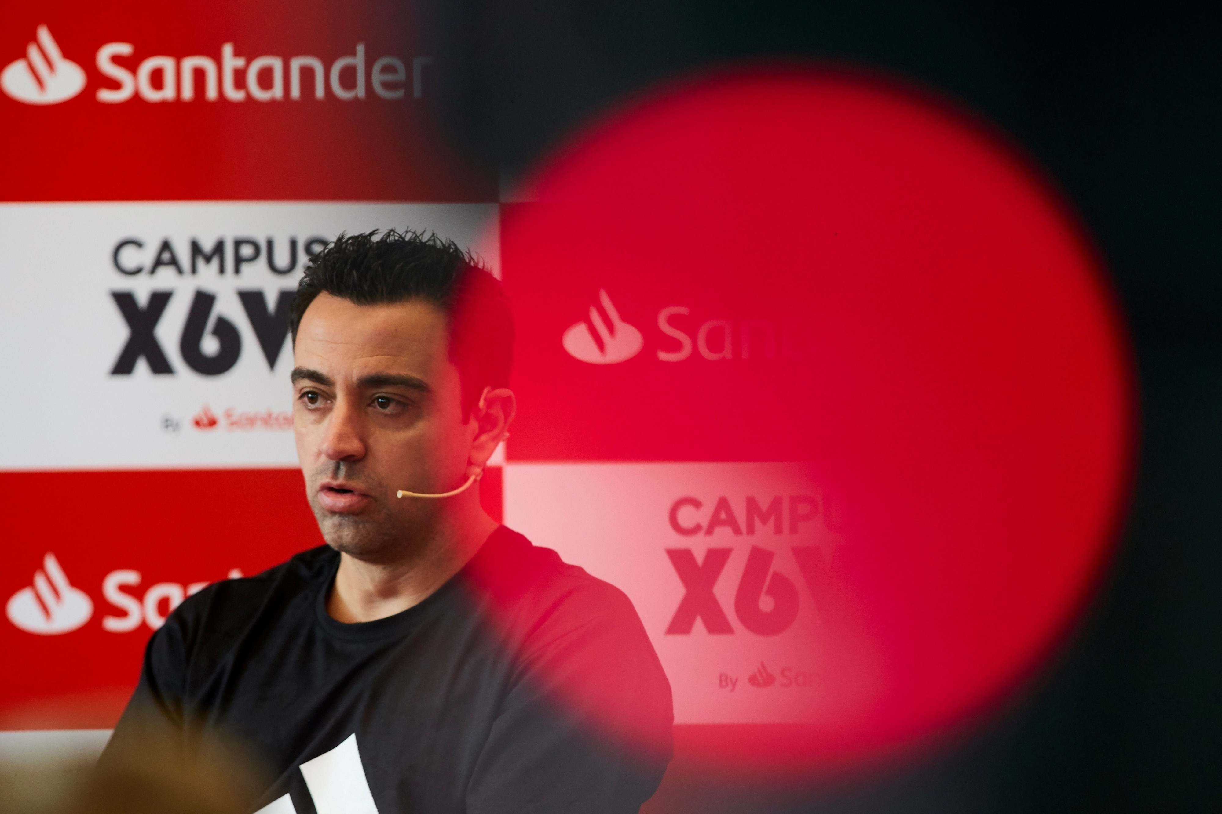 Xavi Hernández en un acto promocional / EFE