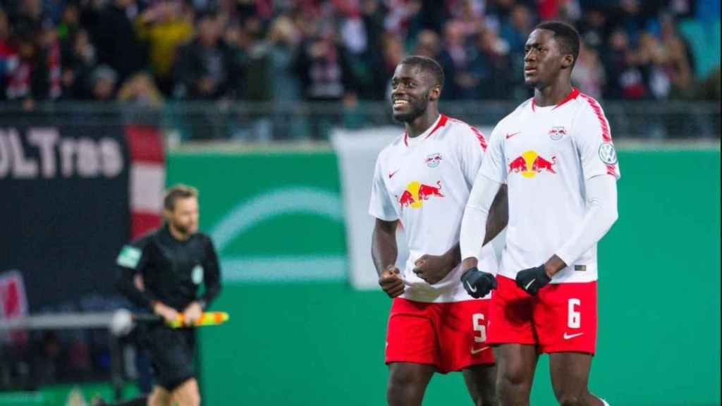 Dayot Upamecano e Ibrahima Konate en un partido con el RB Leipzig / BUNDESLIGA