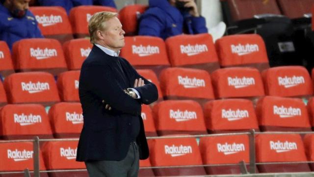 Ronald Koeman en la banda del Camp Nou / EFE